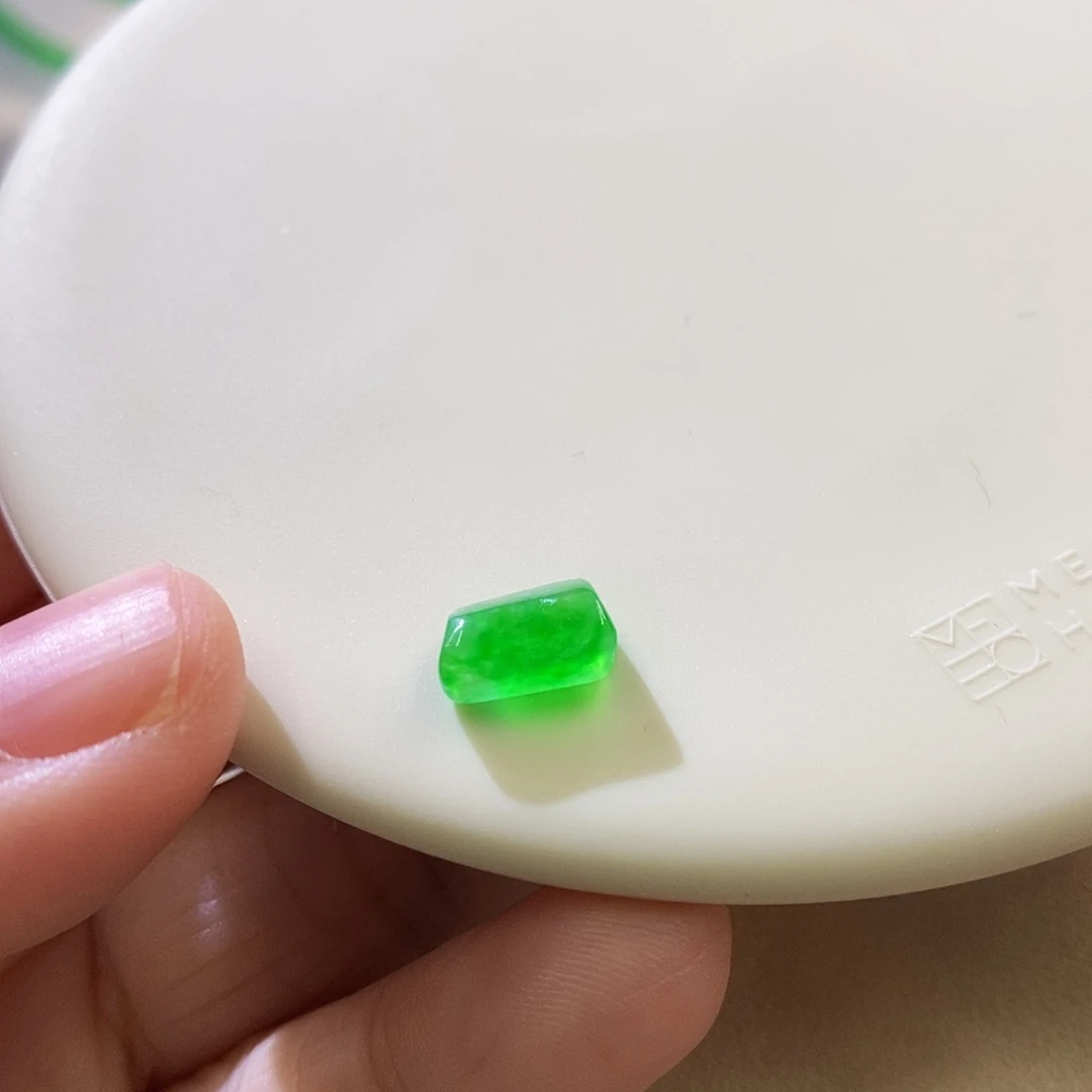 未镶嵌摆件翡翠随行