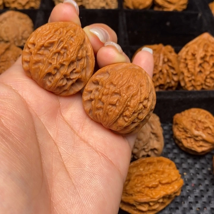 秦岭野生文玩核桃88