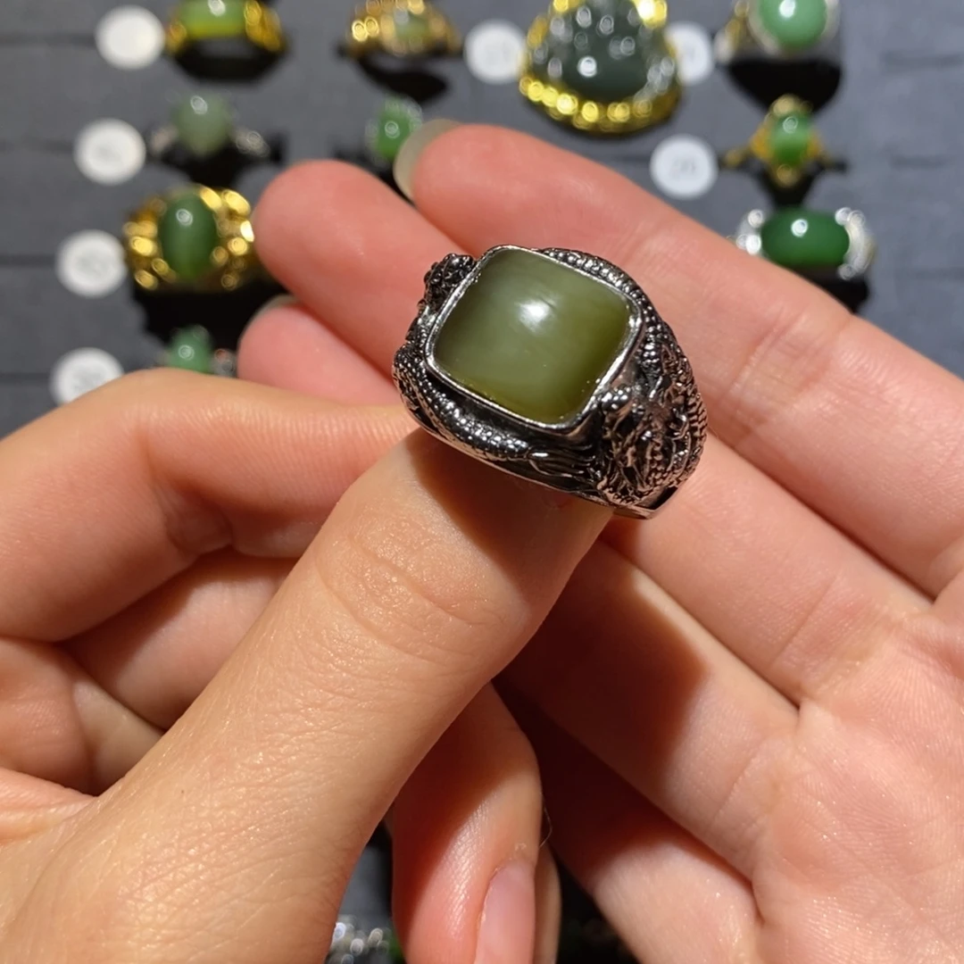 和田玉未镶嵌戒指