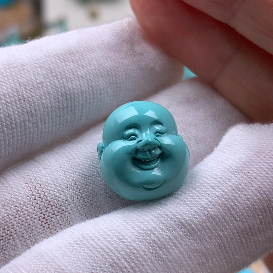绿松石未镶嵌珠宝奇石