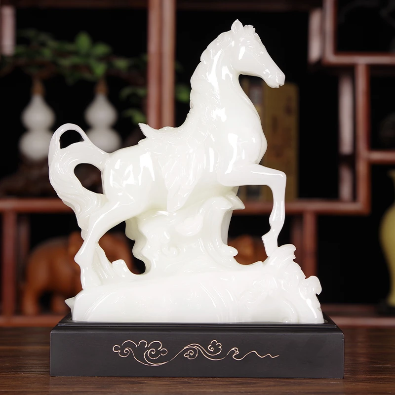 天然玉石马到成功招财摆件客厅酒柜装饰品办公室开业新房乔迁礼物