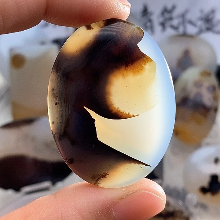 玛瑙/玉髓颈饰未镶嵌