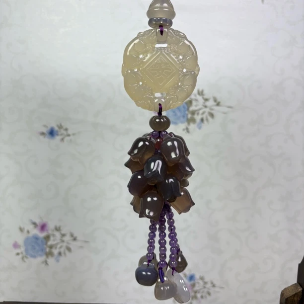 汽车挂件平安牌紫色铃兰花大气手工编织创意礼品