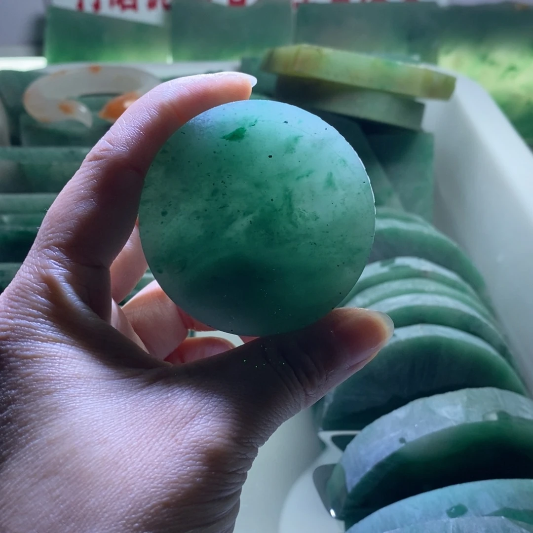 定制石英质玉（非洲翠）