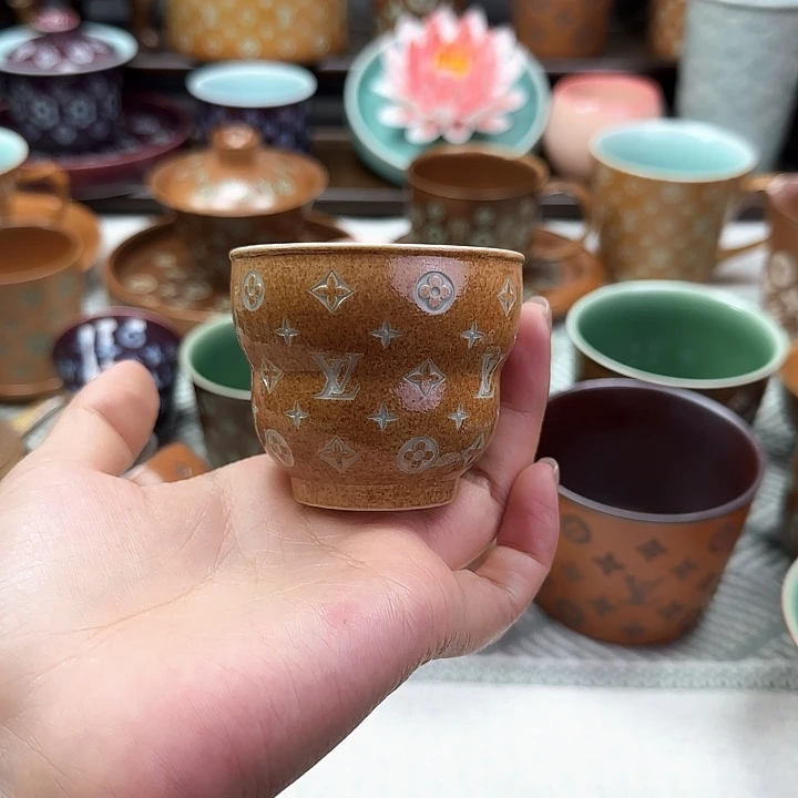 骏***姐龙泉青瓷手工制作工艺青瓷葫芦杯