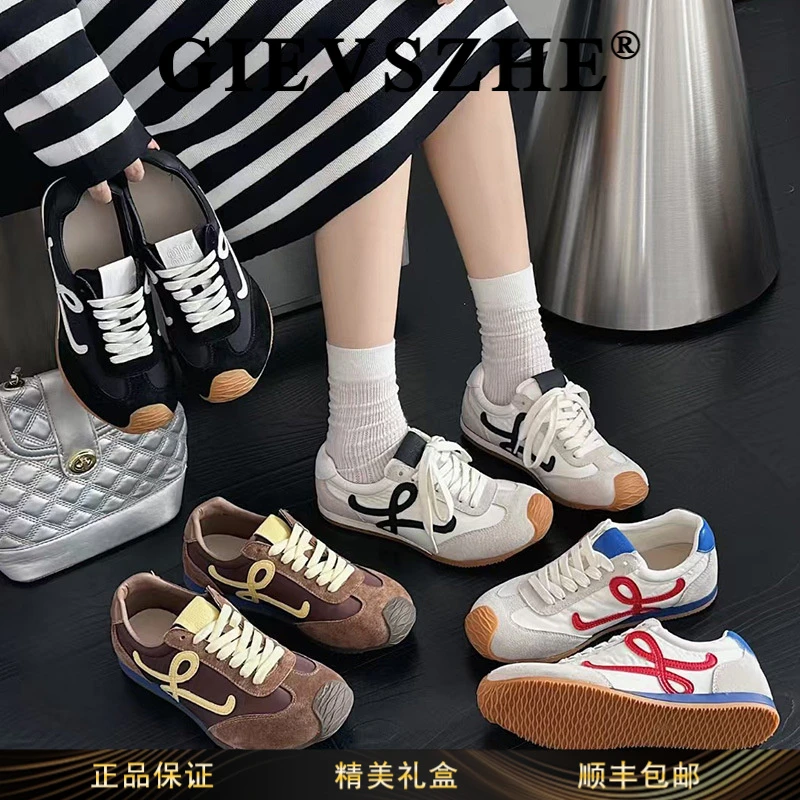 纪诗哲女鞋2025新款女真皮百搭软底休闲运动风多元素德训阿甘鞋女