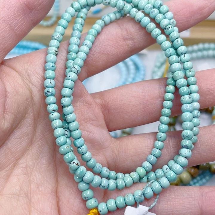 绿松石未镶嵌颈饰