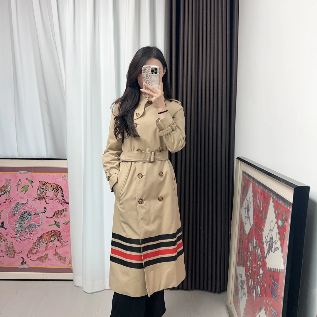 95新 BURBERRY/博柏利 巴宝莉纯棉风衣34码奶茶色/251020GXRXH03