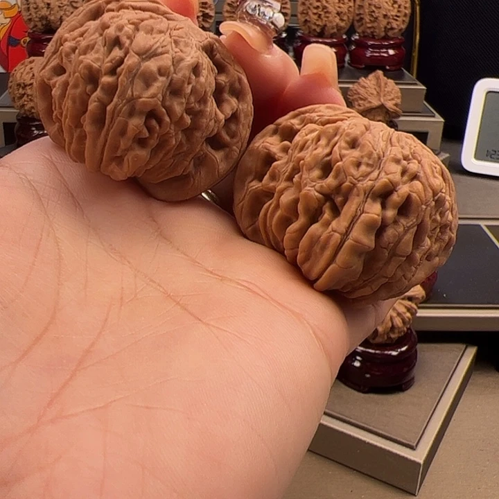 文玩核桃把件44 九山顶 四座楼 x-049