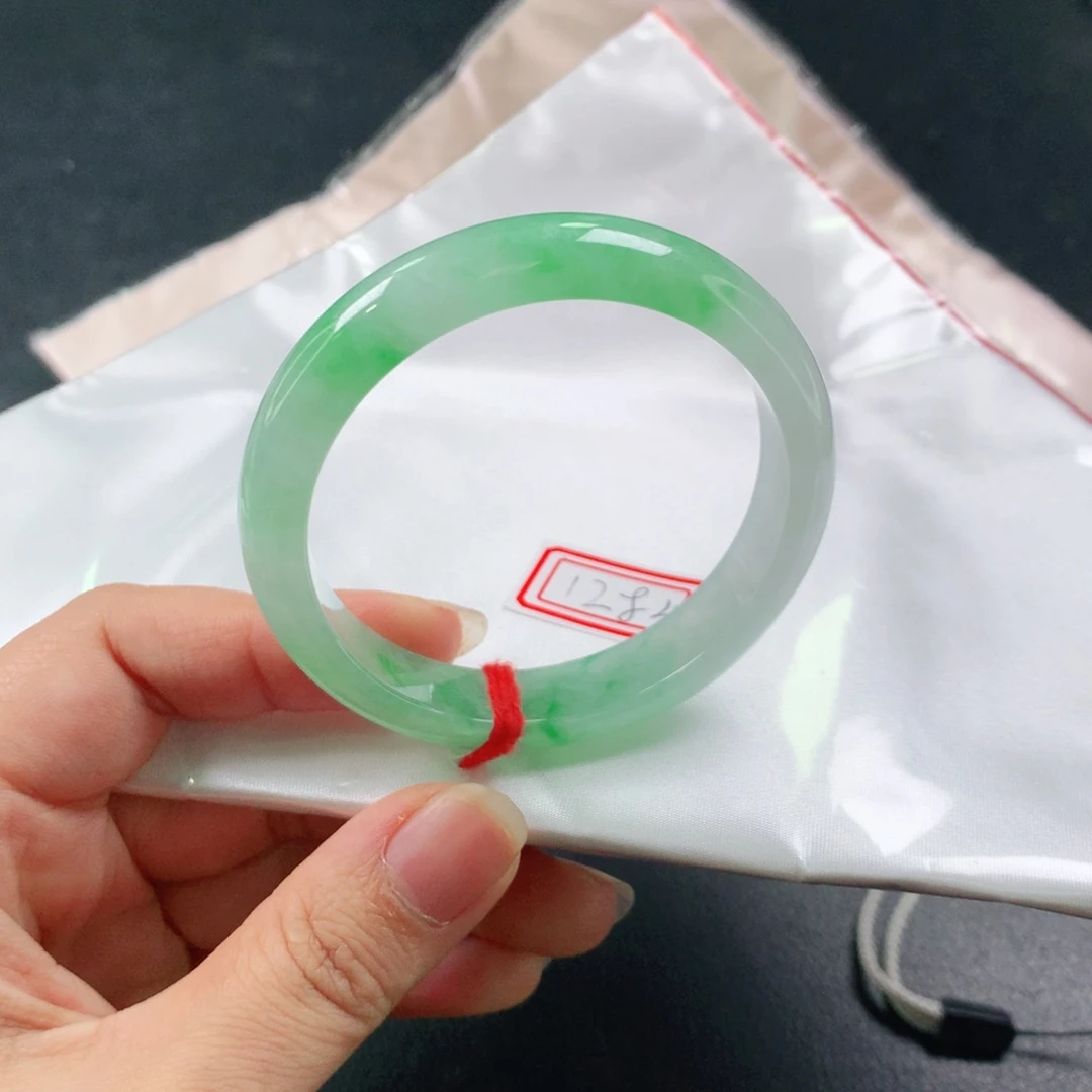 翡翠手镯未镶嵌冰绿03