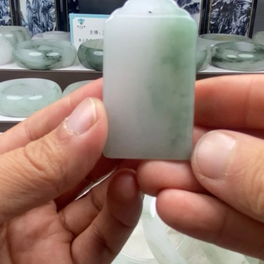 石英质玉（金丝玉）未镶嵌手镯