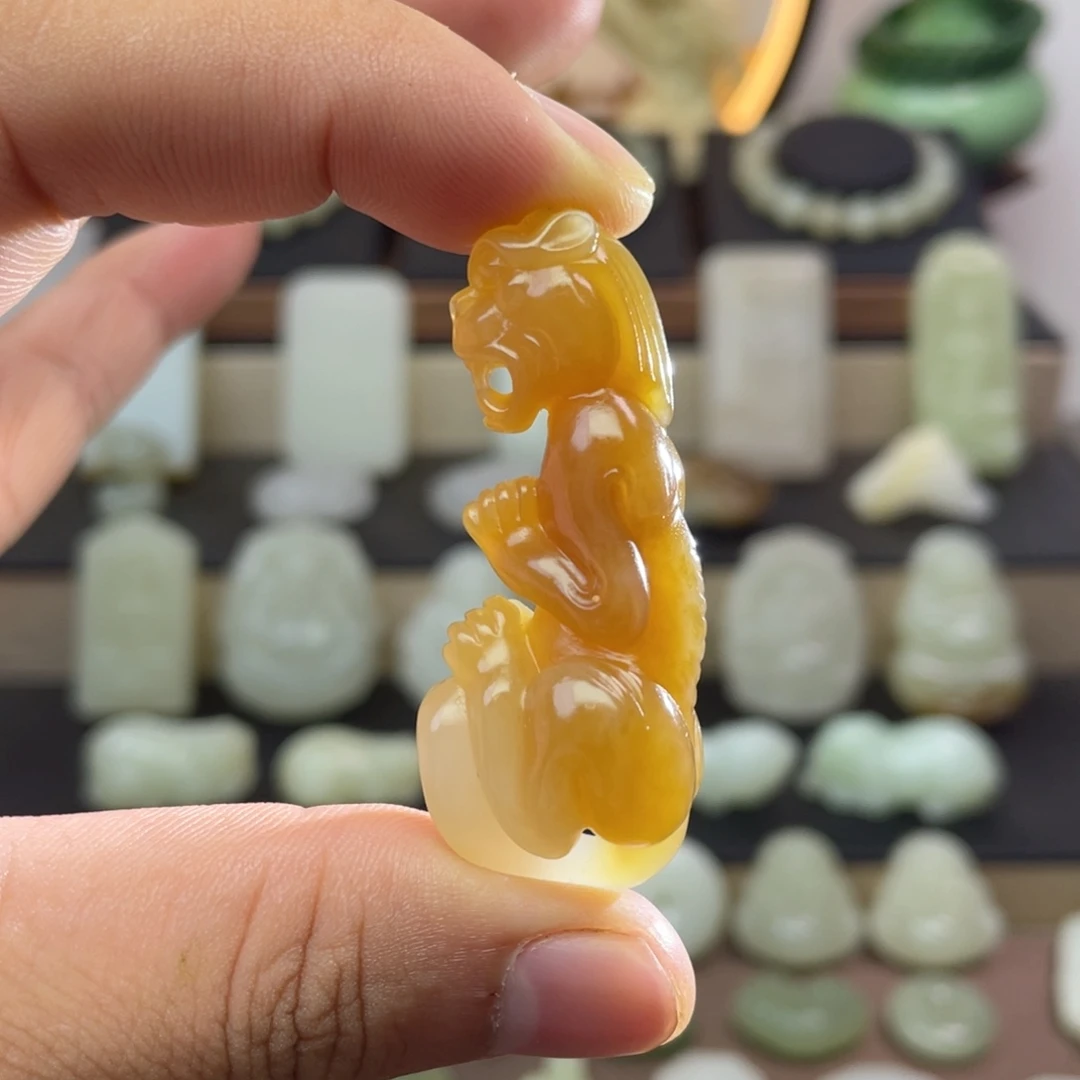未镶嵌和田玉挂件