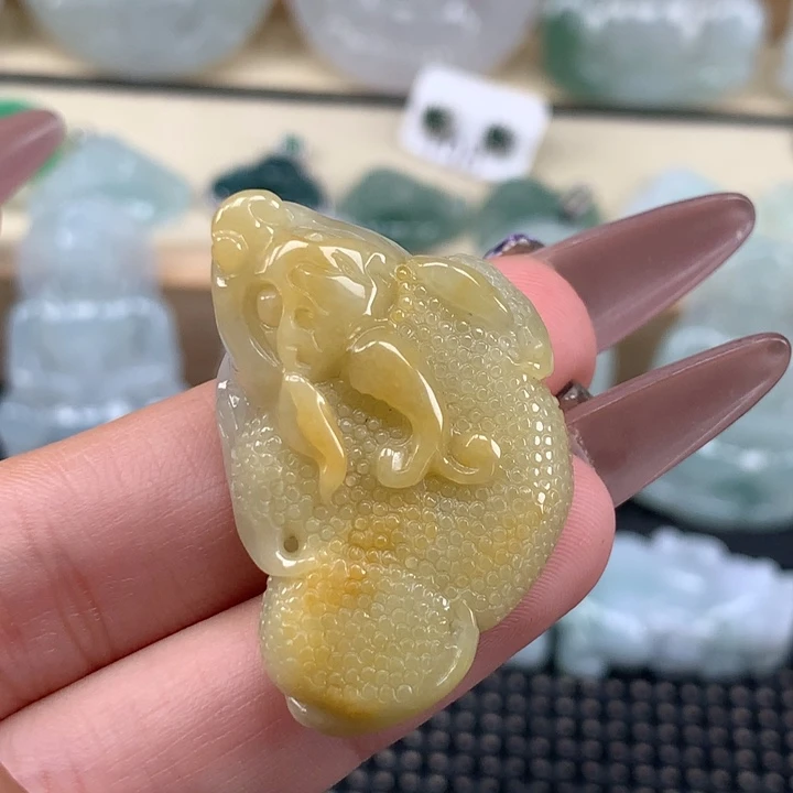 颈饰未镶嵌翡翠金蟾