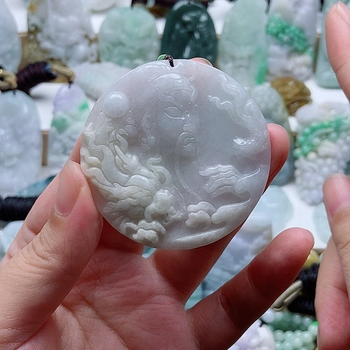翡翠未镶嵌吊坠(不含链)1