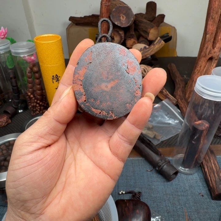 延***军降真香无事牌黄金甲原木牌子