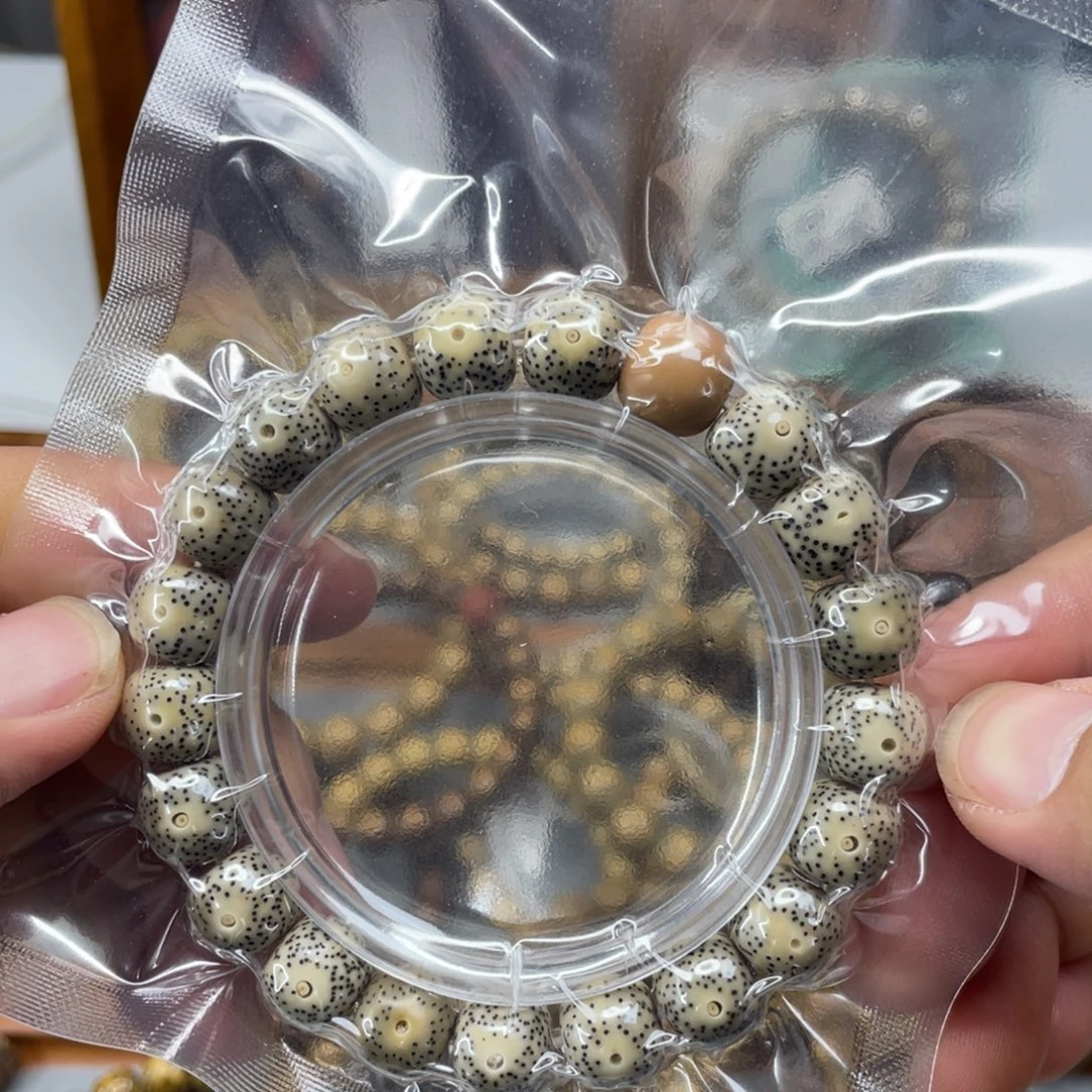 手串星月菩提11*10原生态石玉料