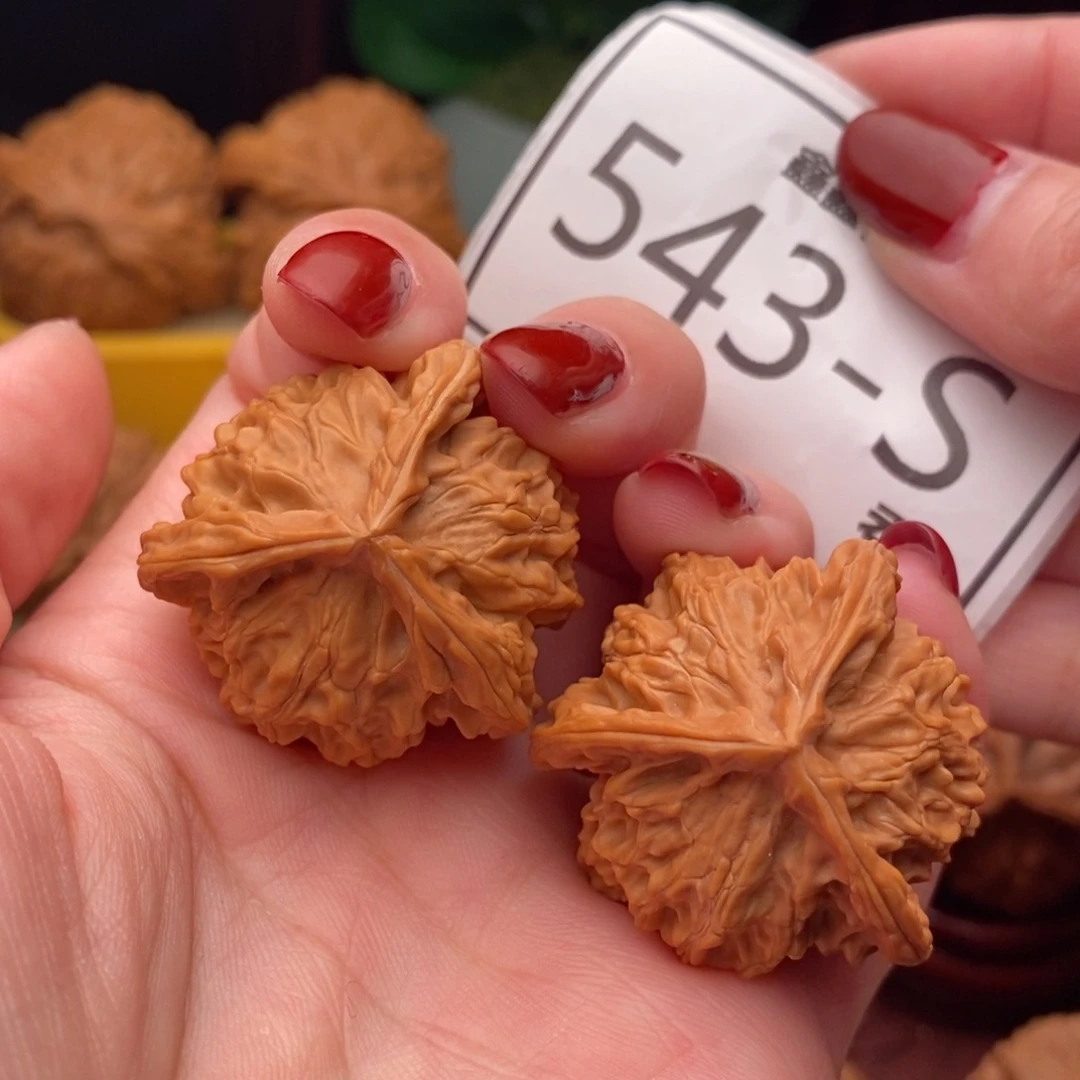 文玩核桃把件盘山奔34