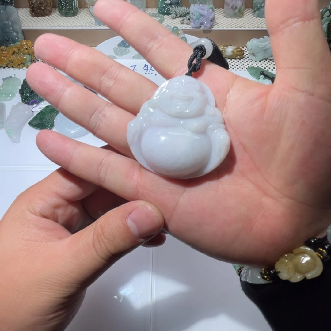 翡翠颈饰未镶嵌天然