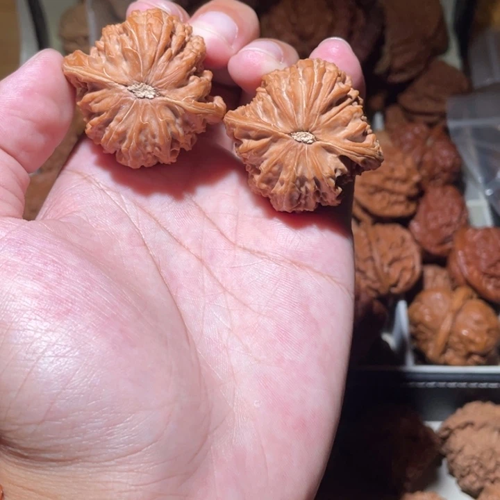 41尺寸全品无修石子磨盘，嘎嘎板正