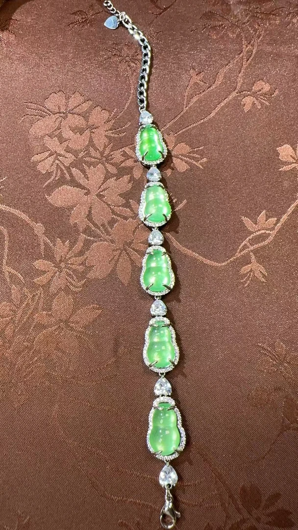 A035高冰 阳绿葫芦款精品百搭