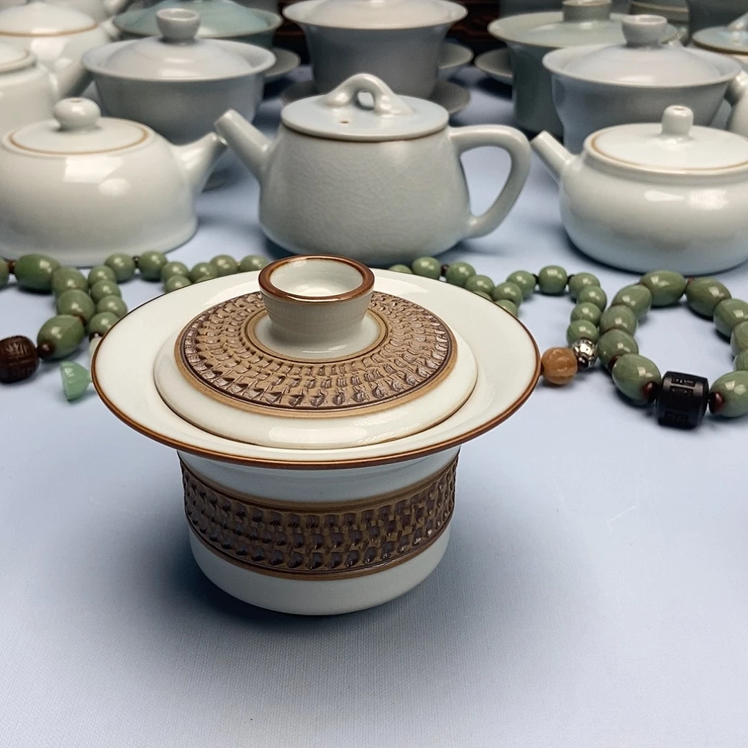 杯微瑕重工跳刀月白蹄盖碗原矿原釉原产地