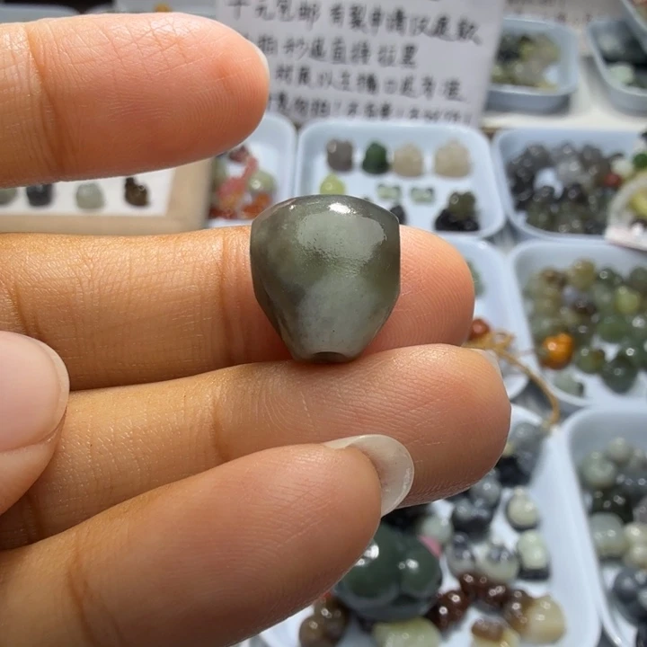 和田玉足银镶嵌珠宝半成品