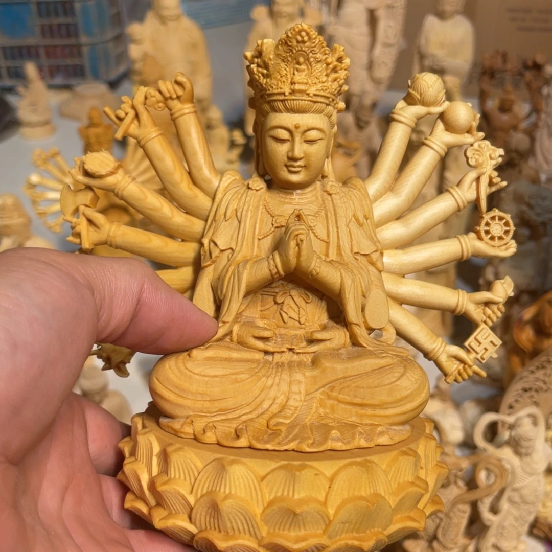 千***行黄杨木瑕疵坐千手