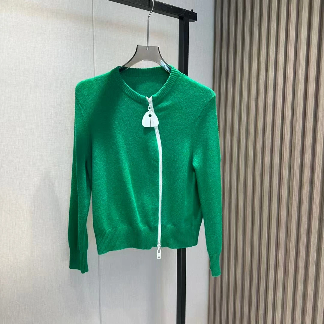 绿色秋冬圆领不规则拉链针织毛衣