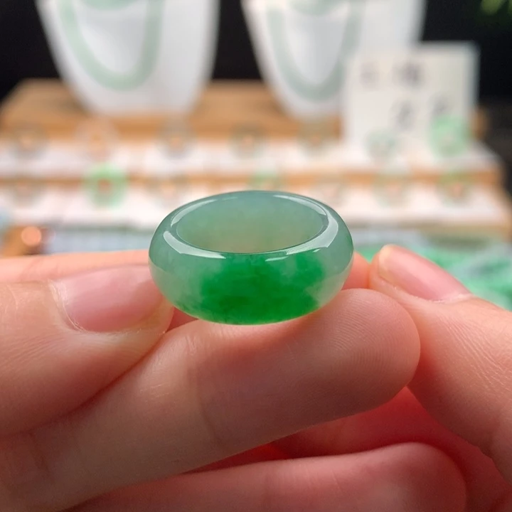 未镶嵌戒圈翡翠天然缅甸A货翡翠