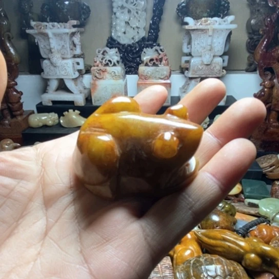 未镶嵌和田玉摆件