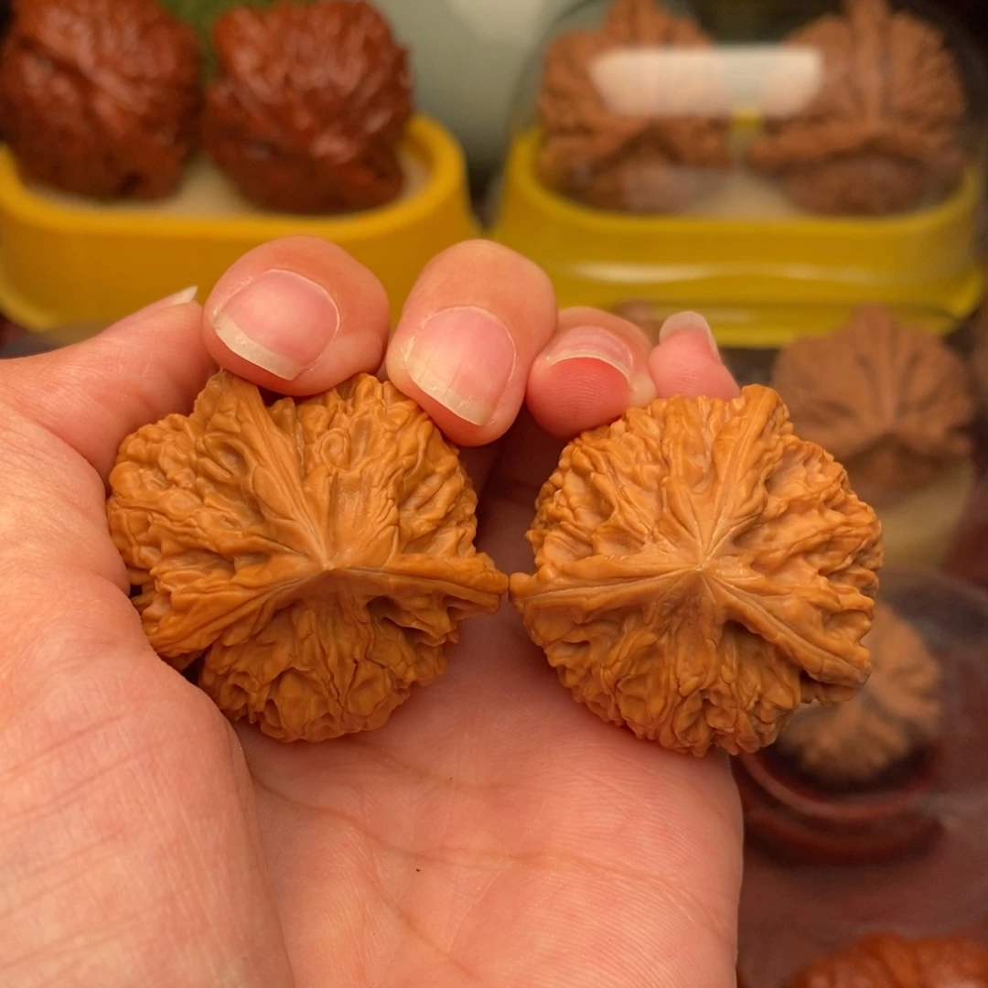 碎***雨把件文玩核桃玉龙奔36……