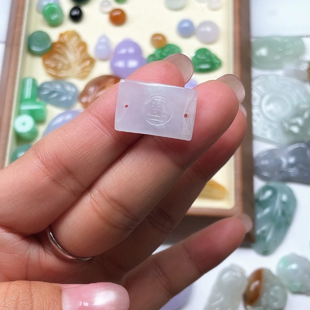 颈饰未镶嵌翡翠88888889