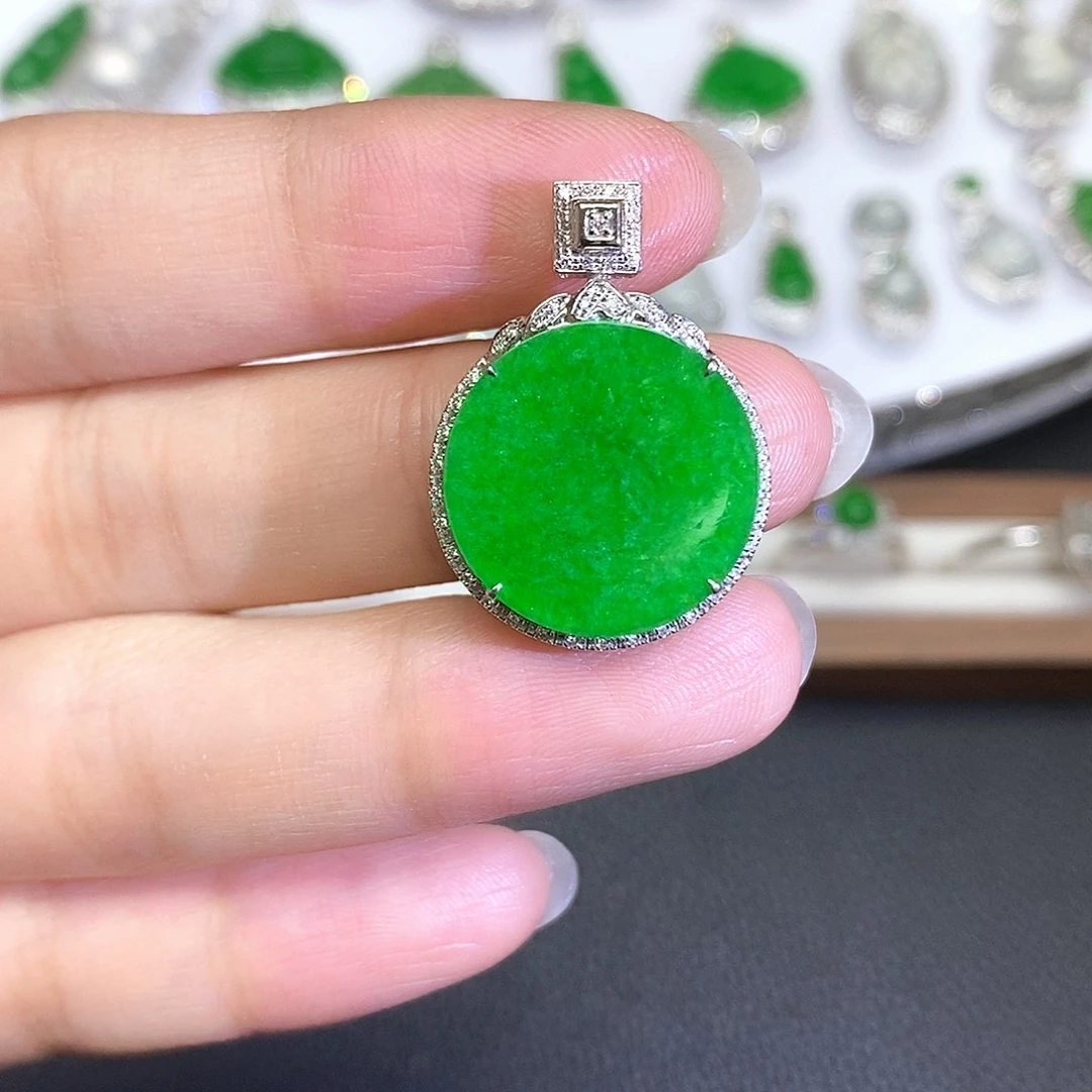 翡翠18K金镶嵌吊坠(不含链)