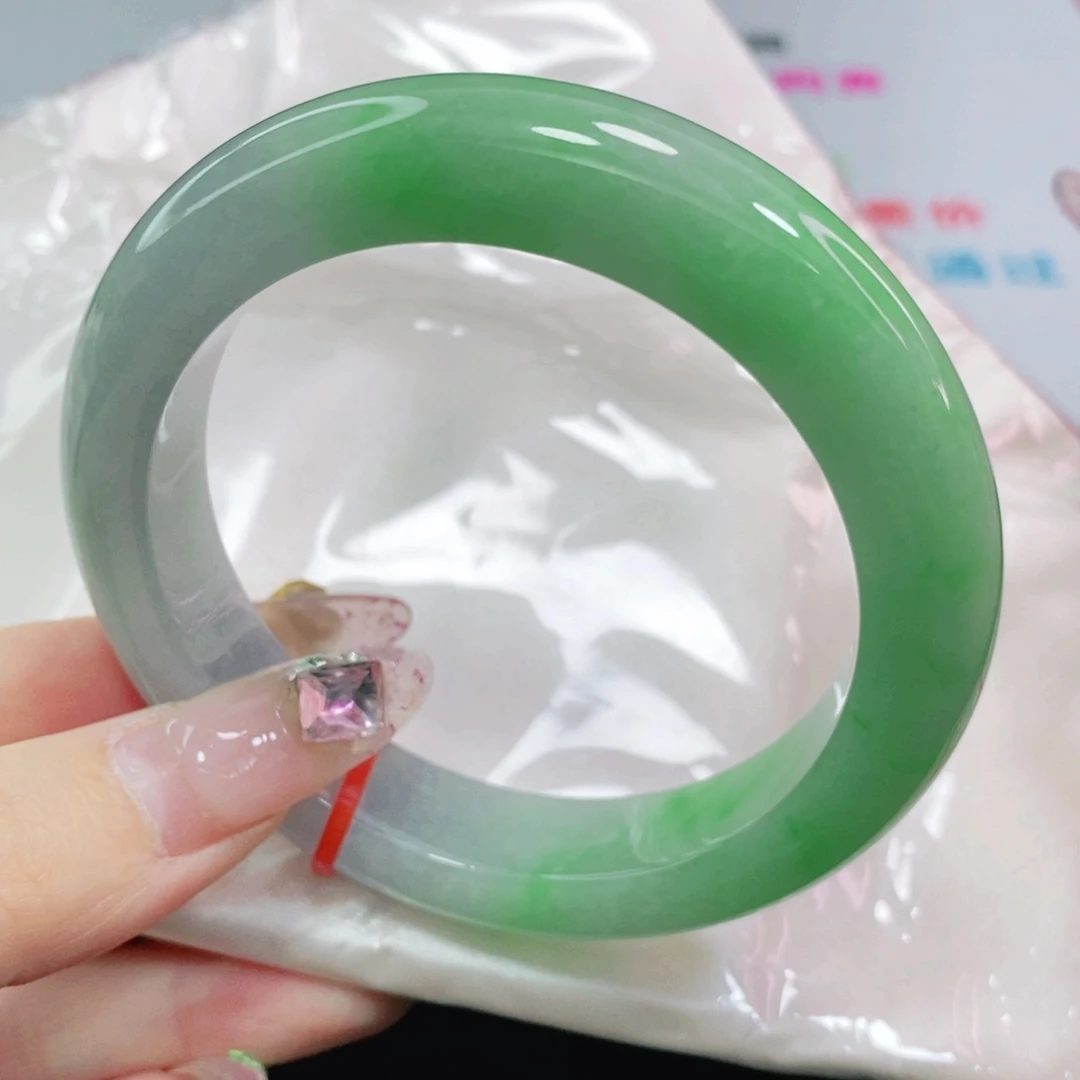 翡翠手镯未镶嵌56.8 正圈