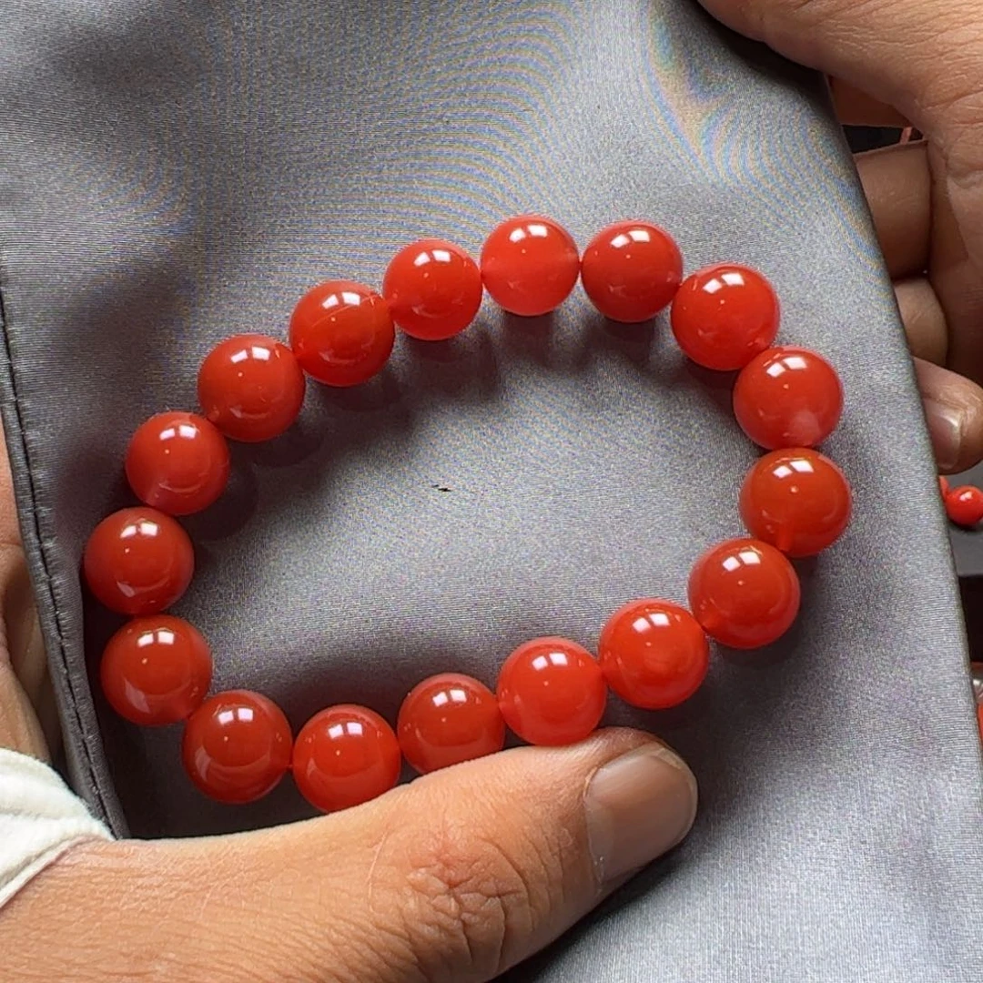 南红玛瑙手串未镶嵌