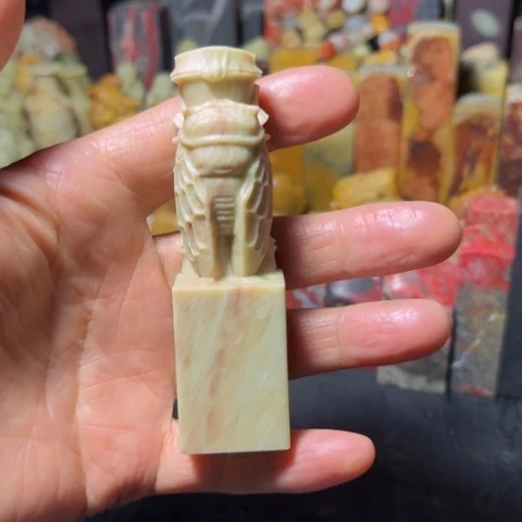 昌化鸡血石昌化石