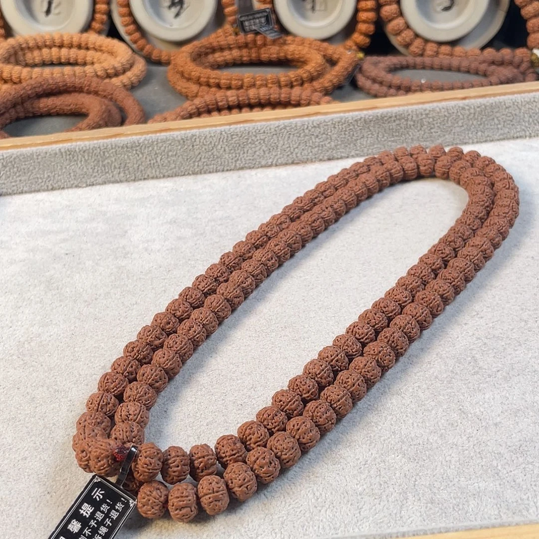 し***θ吊坠金刚菩提纯血老树王