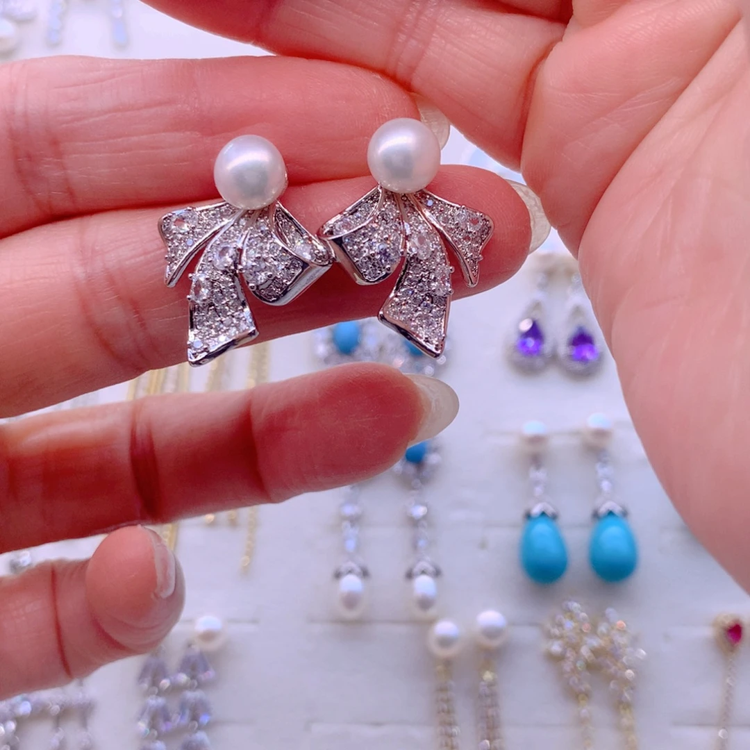 淡水珍珠合金耳饰