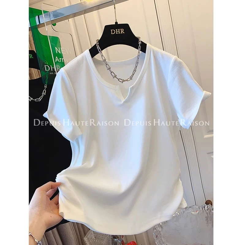 胖妹妹大码高级设计感正肩V领收腰短袖上衣女夏季修身显瘦百搭T恤