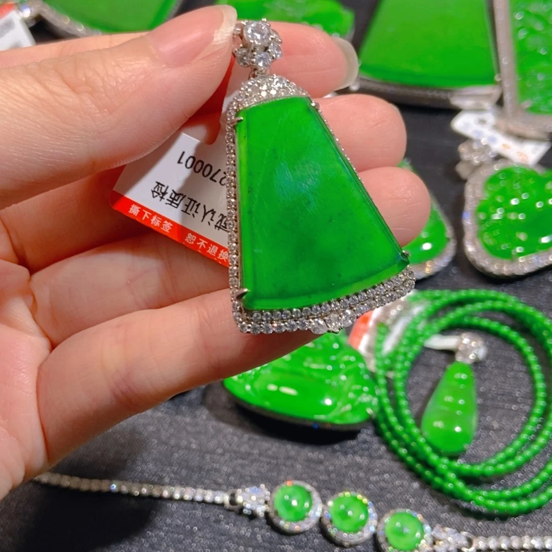翡翠银S925镶嵌吊坠(不含链)