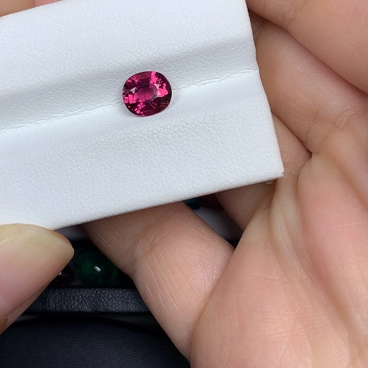 碧玺裸石未镶嵌1.07ct阿富汗红碧玺