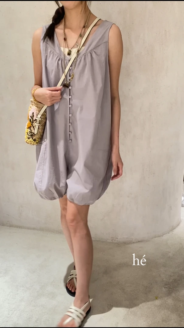 【BAI】休闲连体裤女夏新款宽松短裤吊带连衣裤8066