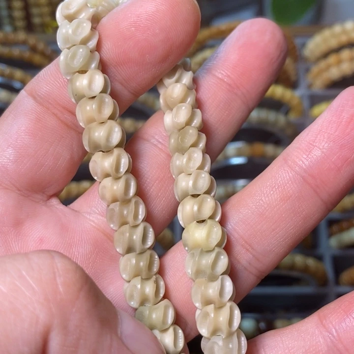 凤眼菩提把件云*龙骨手持9+