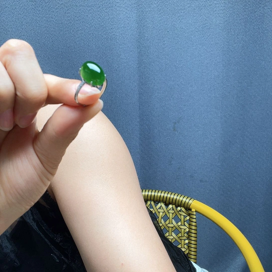 佳***间和田玉戒指银S925镶嵌