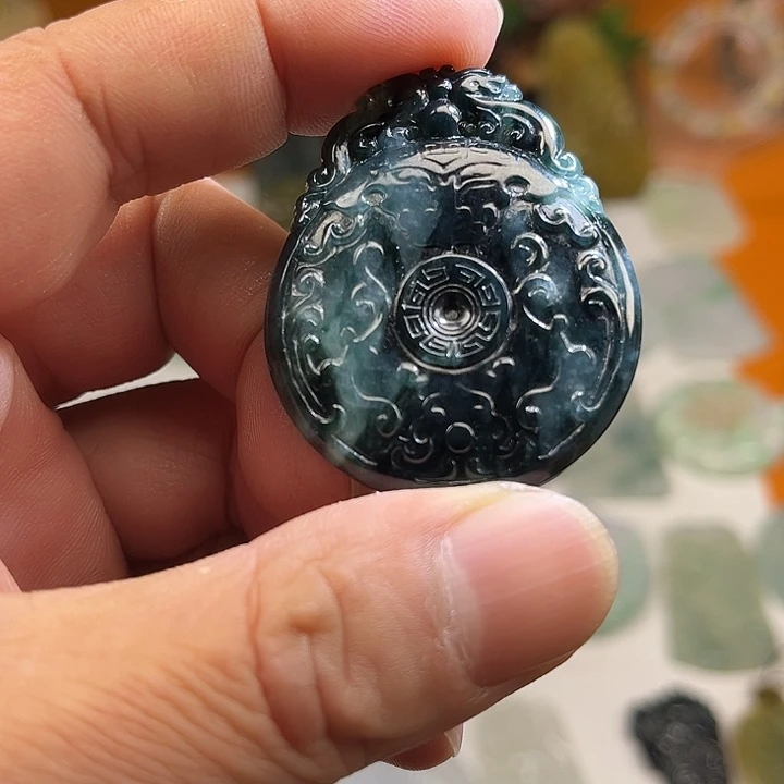 定制翡翠未镶嵌天然翡翠