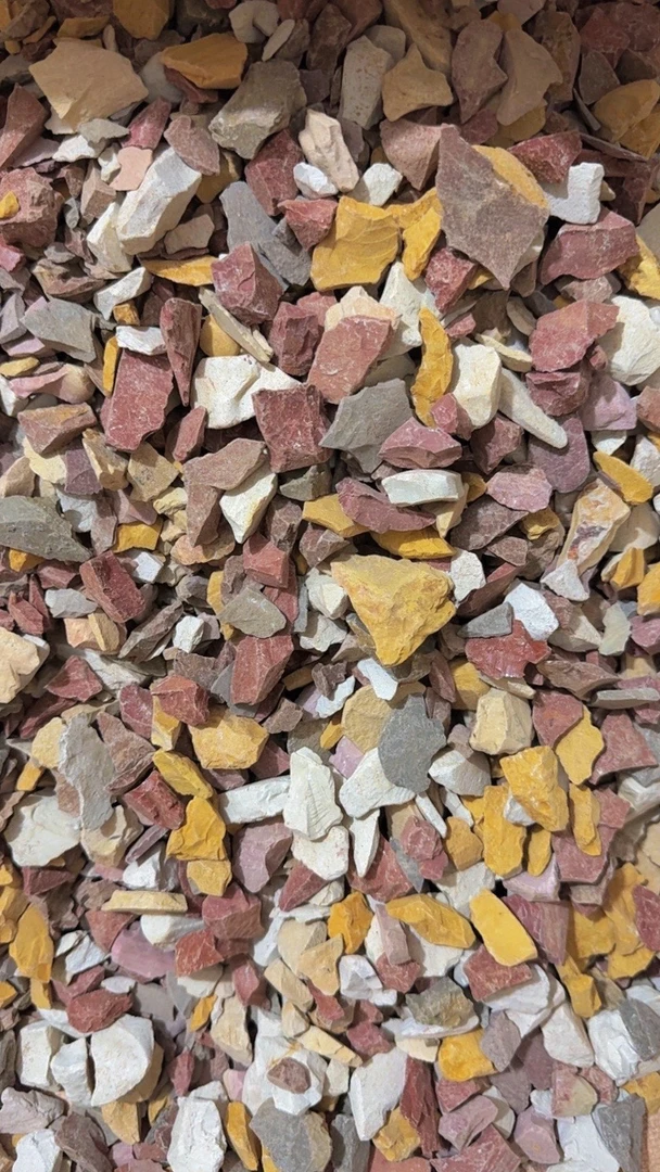 新疆多种颜色混合中块土块解压神器颜色不可选泥土红土新疆土天然