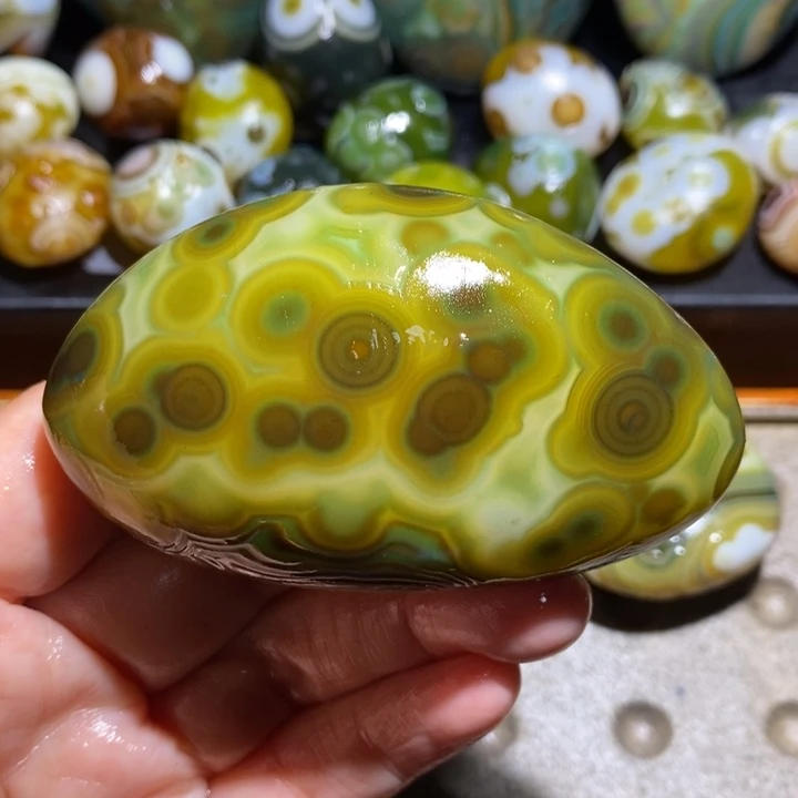 未镶嵌玛瑙/玉髓珠宝半成品69