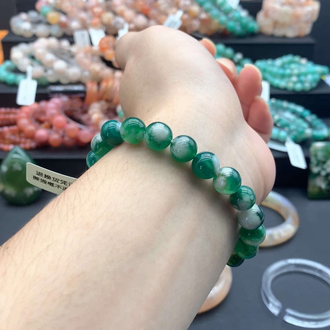 【闪购商品】手镯玛瑙/玉髓未镶嵌小**?