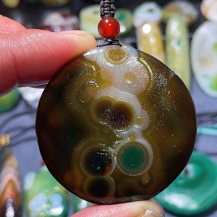 玛瑙/玉髓未镶嵌珠宝奇石