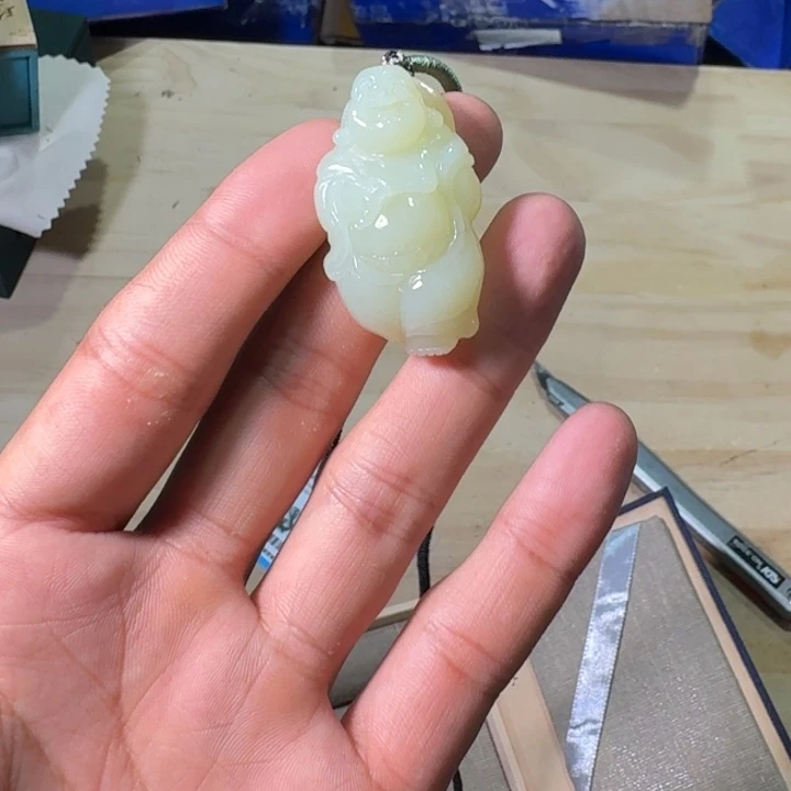 未镶嵌和田玉（糖玉）挂件